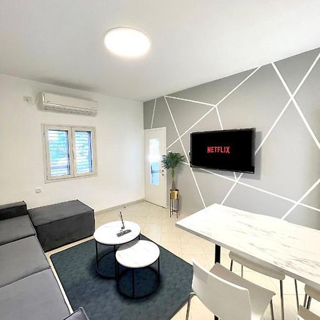 Rambam Beach Apartment Haifa Ngoại thất bức ảnh