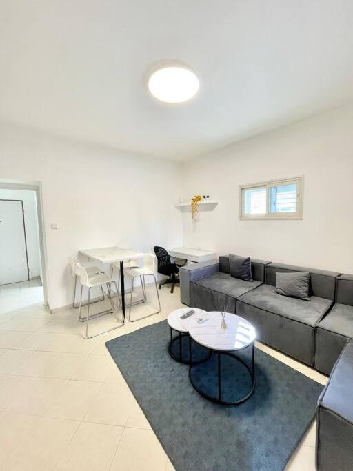 Rambam Beach Apartment Haifa Ngoại thất bức ảnh